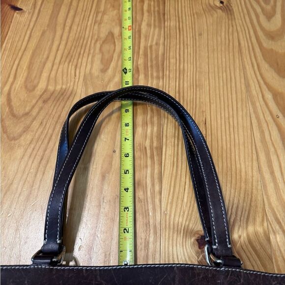 Dooney & Bourke East West Canvas / Leather Trim Donegal Crest Tote Shoulder Bag - Picture 7 of 16